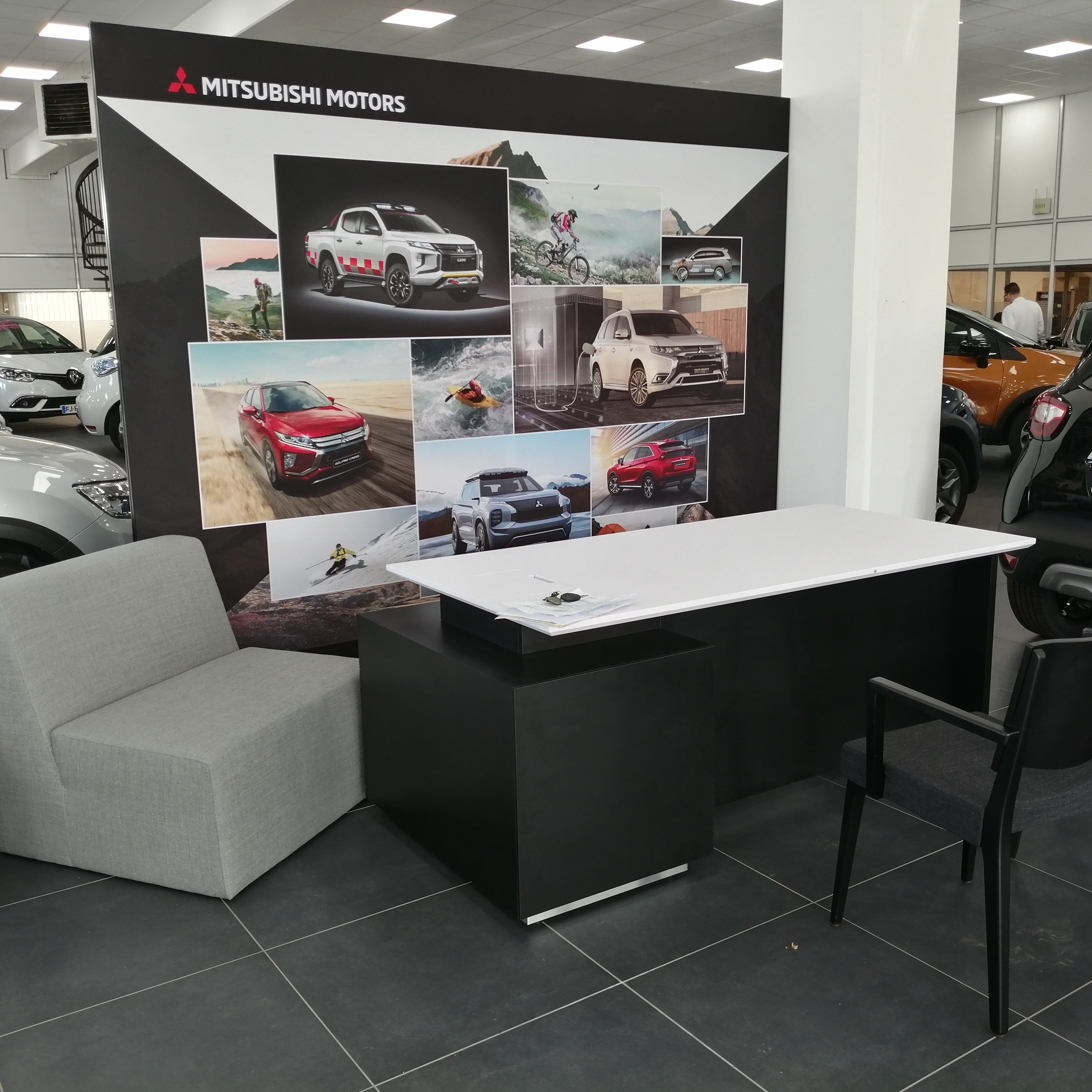 Agencement Mitsubishi